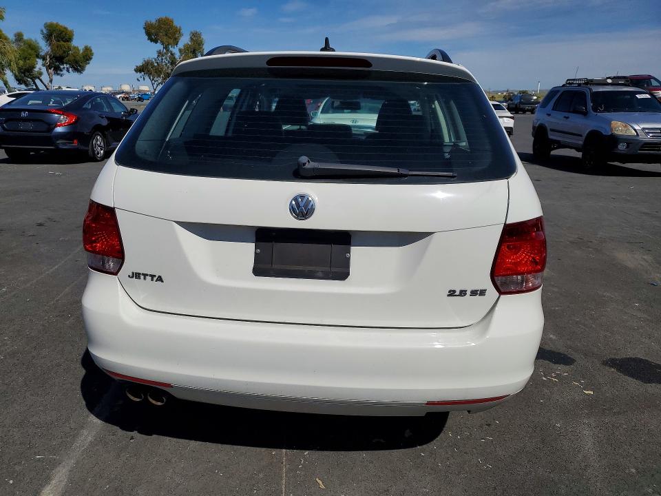 2014 Volkswagen Jetta მანქანა იყიდება აუქციონზე, vin: 3VWPP7AJ4EM602377, აუქციონის ნომერი: 49978536