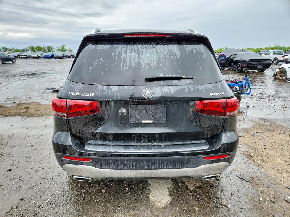 50503056 :رقم المزاد ، W1N4M4HB1MW152626 vin ، 2021 Mercedes-benz Glb مزاد بيع