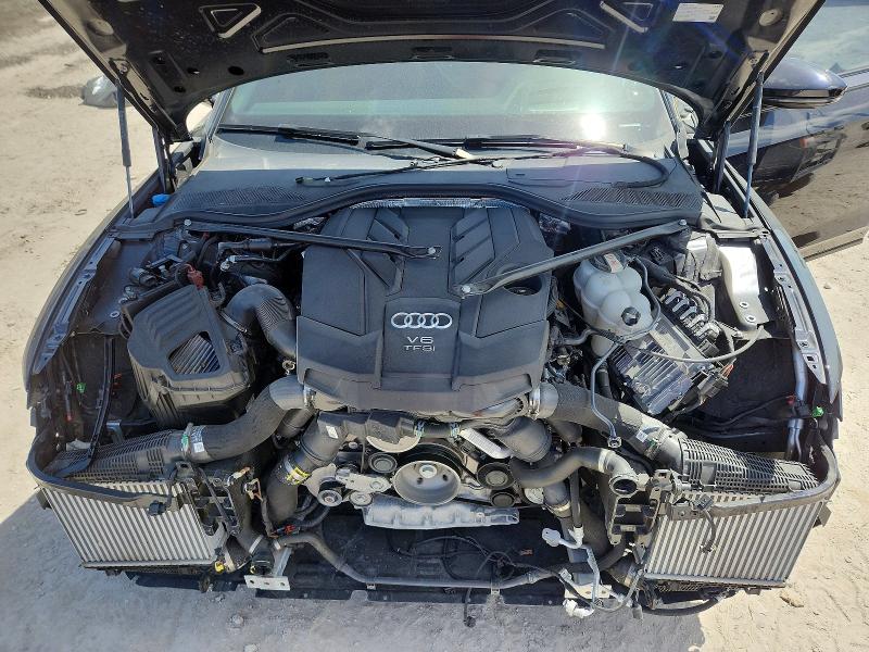 49714556 :رقم المزاد ، WAULDAF8XRN004994 vin ، 2024 Audi A8 مزاد بيع