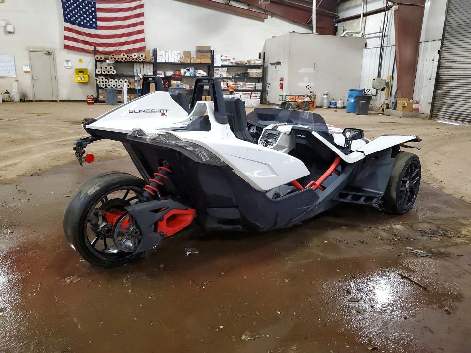 48973236 :رقم المزاد ، 57XAAPFA6G7113616 vin ، 2016 Polaris Slingshot مزاد بيع