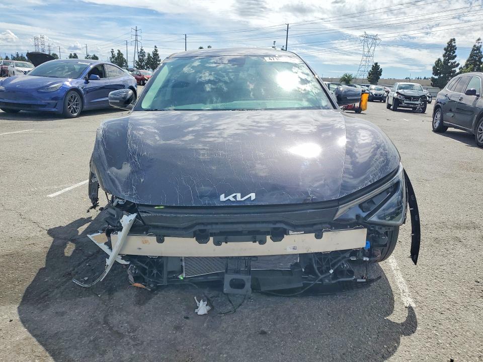 47167046 :رقم المزاد ، 5XYC3DJC6SG011957 vin ، 2025 Kia Ev6 مزاد بيع