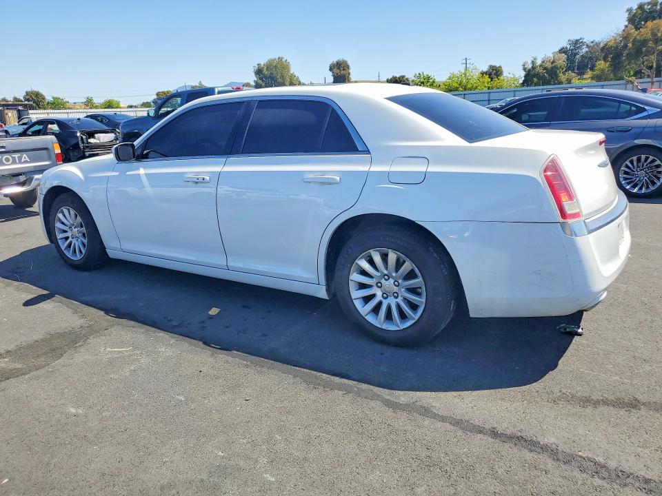 50282046 :رقم المزاد ، 2C3CCAAG3EH382618 vin ، 2014 Chrysler 300 مزاد بيع