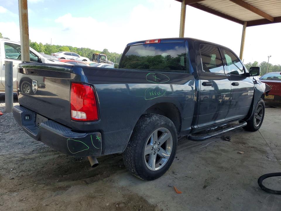 50714086 :رقم المزاد ، 3C6RR6KG2JG195159 vin ، 2018 Ram 1500 مزاد بيع