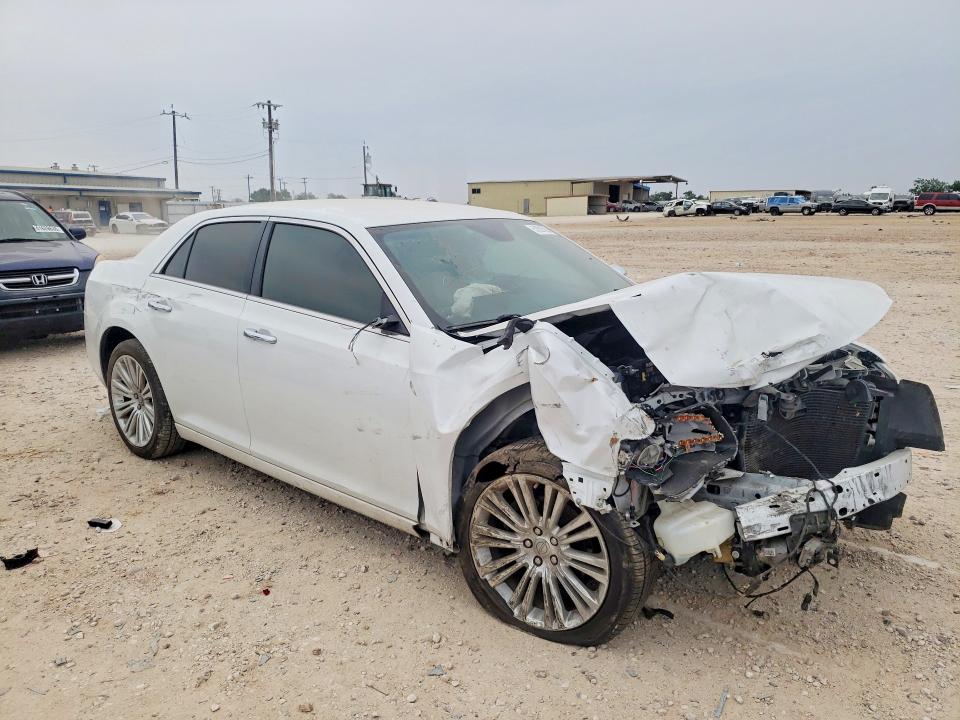 Продажа на аукционе авто 2014 Chrysler 300c, vin: 2C3CCAEG9EH373545, номер лота: 51821626