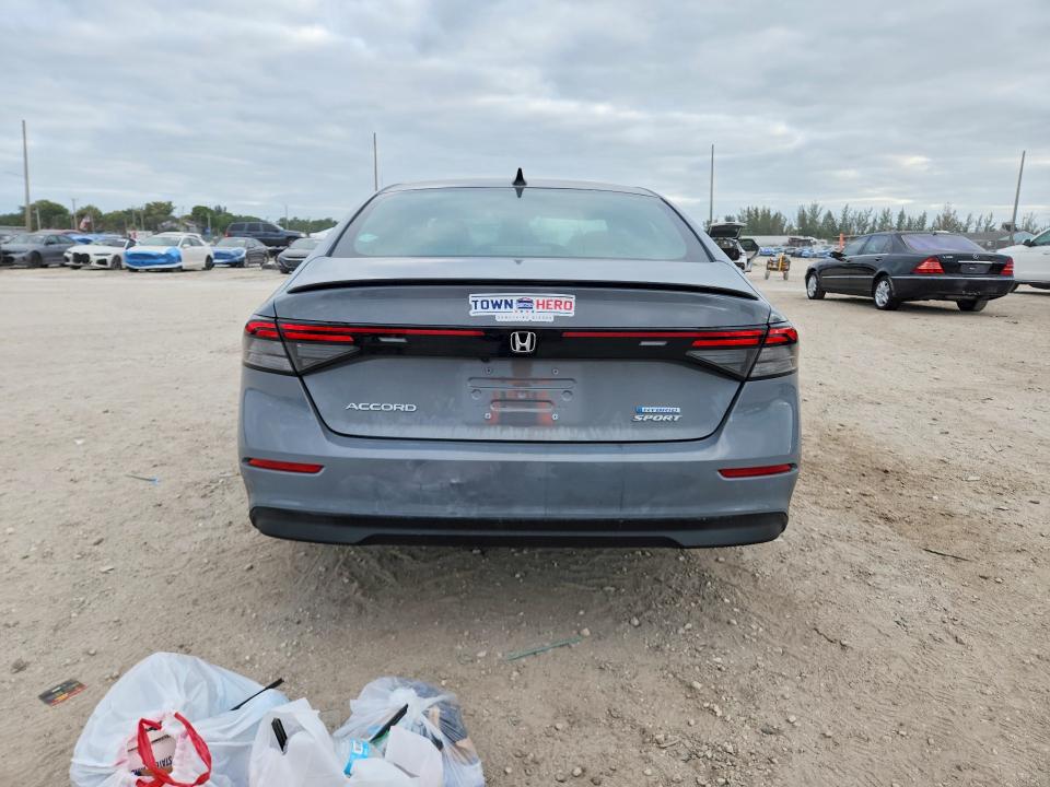 2025 Honda Accord მანქანა იყიდება აუქციონზე, vin: 1HGCY2F5XSA033462, აუქციონის ნომერი: 49702766