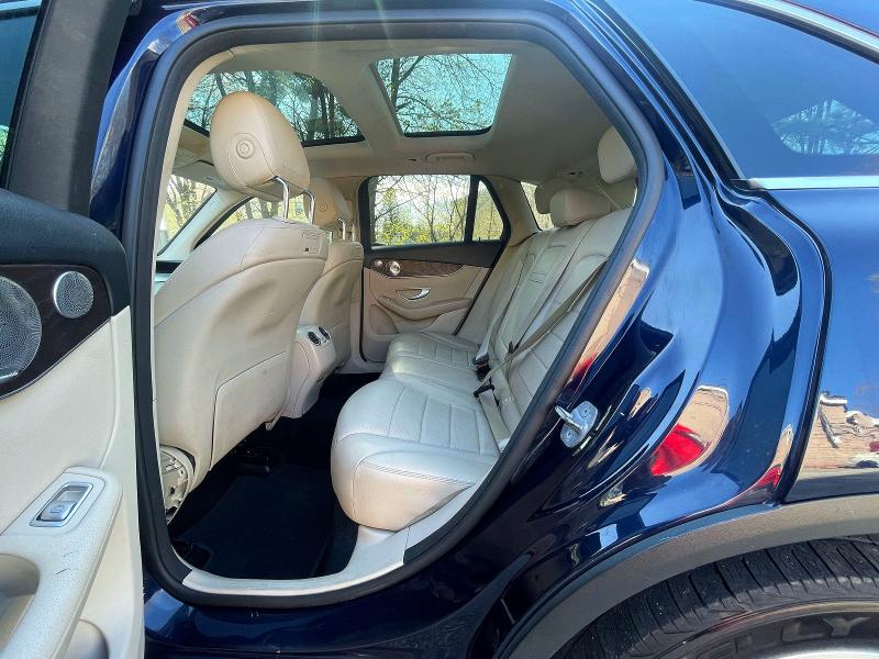50997126 :رقم المزاد ، WDC0G4KB9KV185683 vin ، 2019 Mercedes-benz Glc مزاد بيع