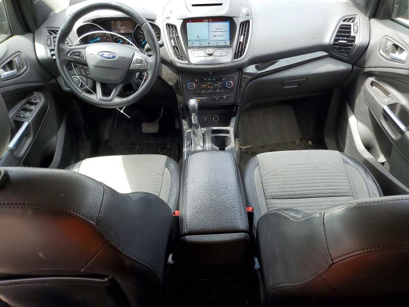 51501736 :رقم المزاد ، 1FMCU0GDXJUB63450 vin ، 2018 Ford Escape مزاد بيع