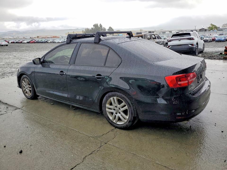 50791896 :رقم المزاد ، 3VWLA7AJ5FM210087 vin ، 2015 Volkswagen Jetta مزاد بيع