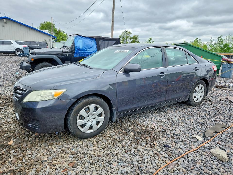 2011 Toyota Camry მანქანა იყიდება აუქციონზე, vin: 4T1BF3EK7BU602582, აუქციონის ნომერი: 51447656