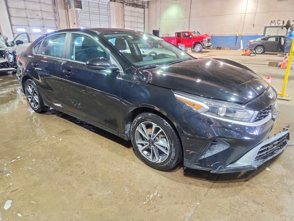 Продажа на аукционе авто 2024 Kia Forte, vin: 3KPF24AD0RE745168, номер лота: 51355746