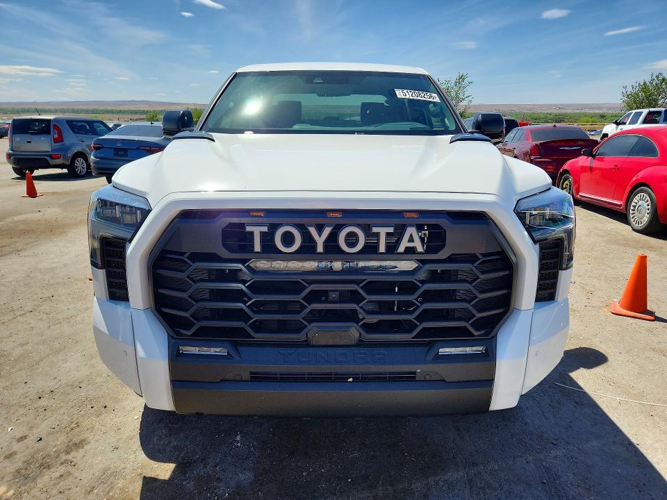 Продаж на аукціоні авто 2026 Toyota Tundra, vin: 5TFPC5DB5TX114988, номер лоту: 51208256