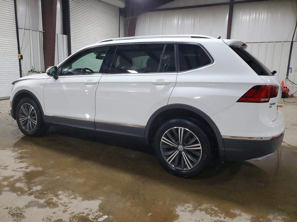 50566256 :رقم المزاد ، 3VV2B7AX8JM097309 vin ، 2018 Volkswagen Tiguan مزاد بيع