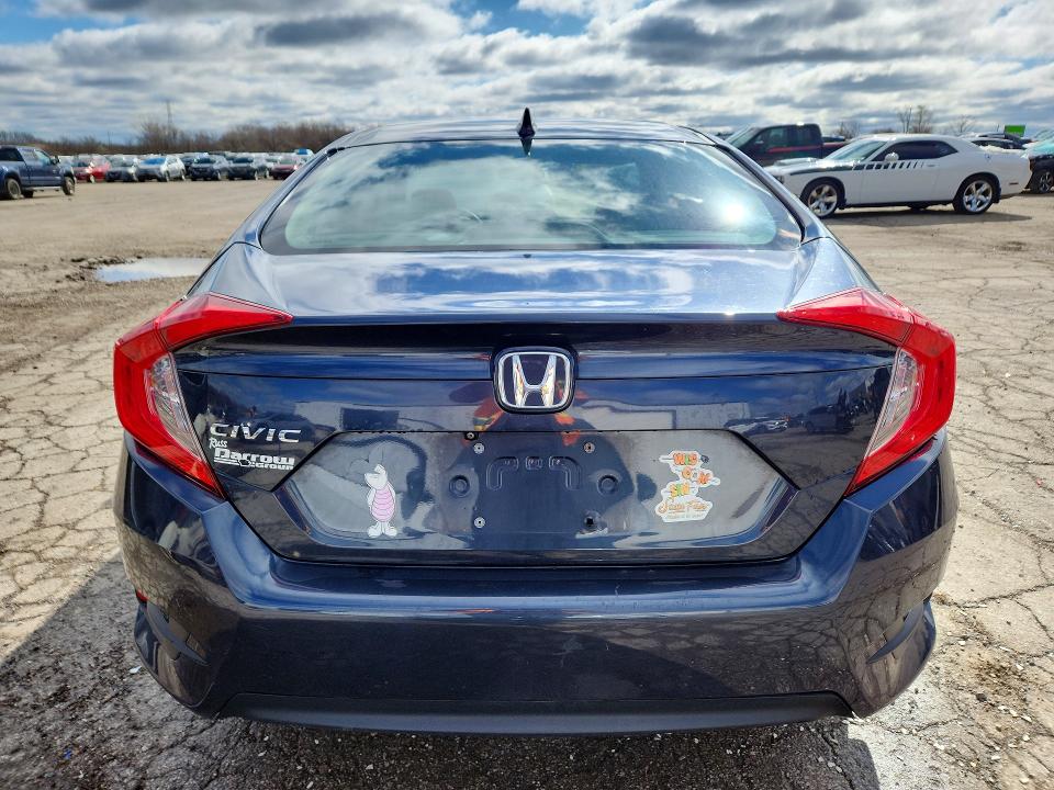 Продажа на аукционе авто 2017 Honda Civic, vin: 19XFC2F75HE082361, номер лота: 48756546