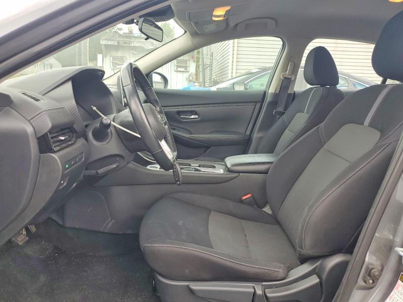 52041436 :رقم المزاد ، 3N1AB8CV2MY303574 vin ، 2021 Nissan Sentra مزاد بيع