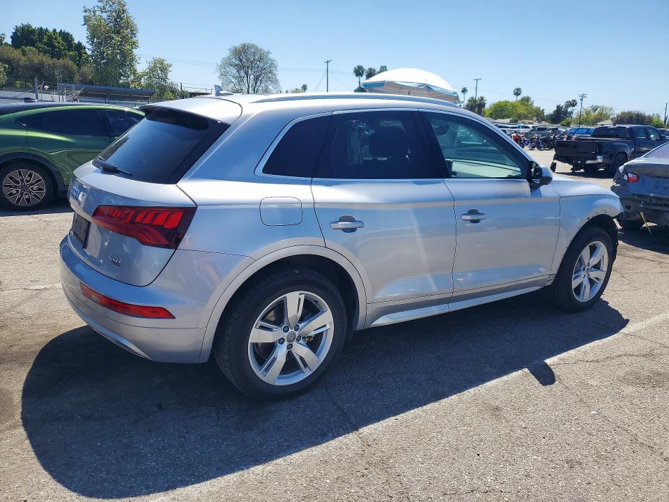 2018 Audi Q5 მანქანა იყიდება აუქციონზე, vin: WA1BNAFY4J2046489, აუქციონის ნომერი: 49669206