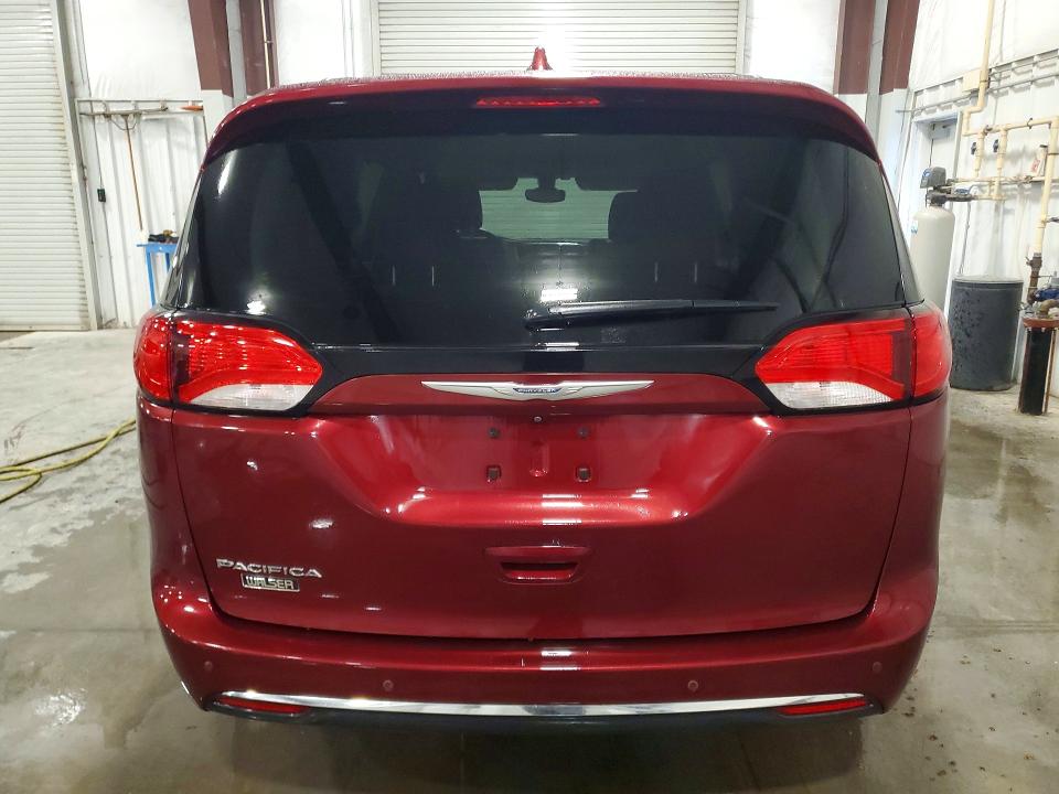51366286 :رقم المزاد ، 2C4RC1EG8HR653414 vin ، 2017 Chrysler Pacifica مزاد بيع