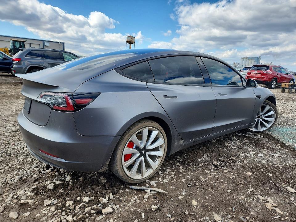 48844286 :رقم المزاد ، 5YJ3E1EBXKF213976 vin ، 2019 Tesla Model 3 مزاد بيع
