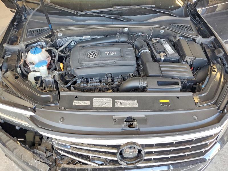 2017 Volkswagen Passat მანქანა იყიდება აუქციონზე, vin: 1VWCT7A38HC031042, აუქციონის ნომერი: 51440116
