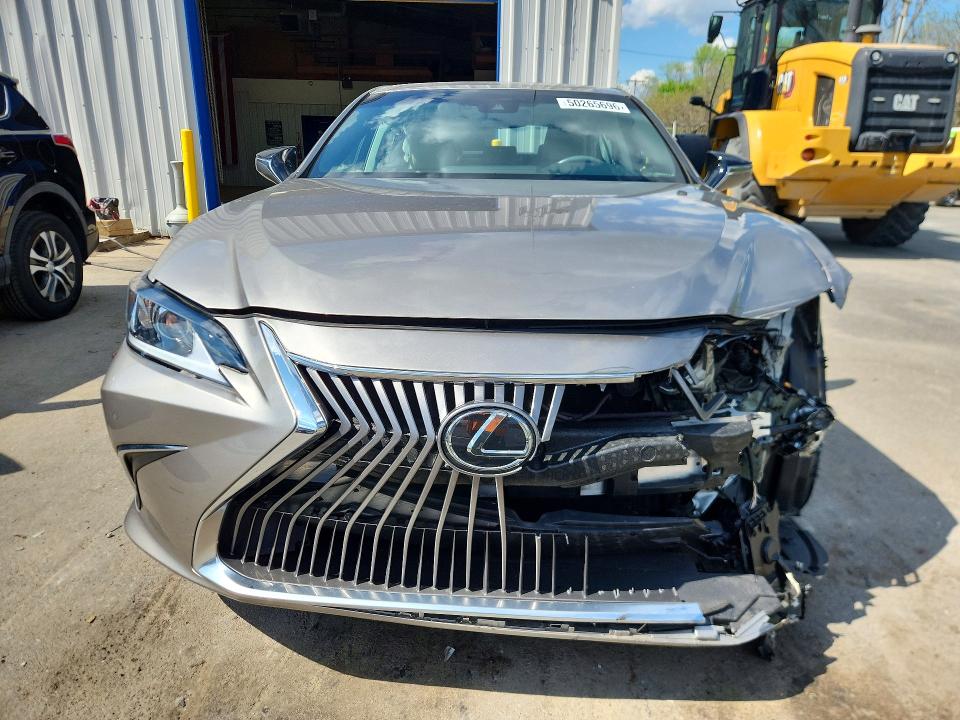 Продажа на аукционе авто 2021 Lexus Es 250, vin: 58AD11D18MU005070, номер лота: 50265696