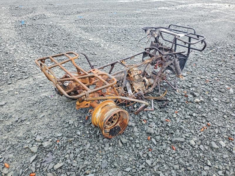 49399946 :رقم المزاد ، 478TE24261A100548 vin ، 2001 Honda Trx350 مزاد بيع