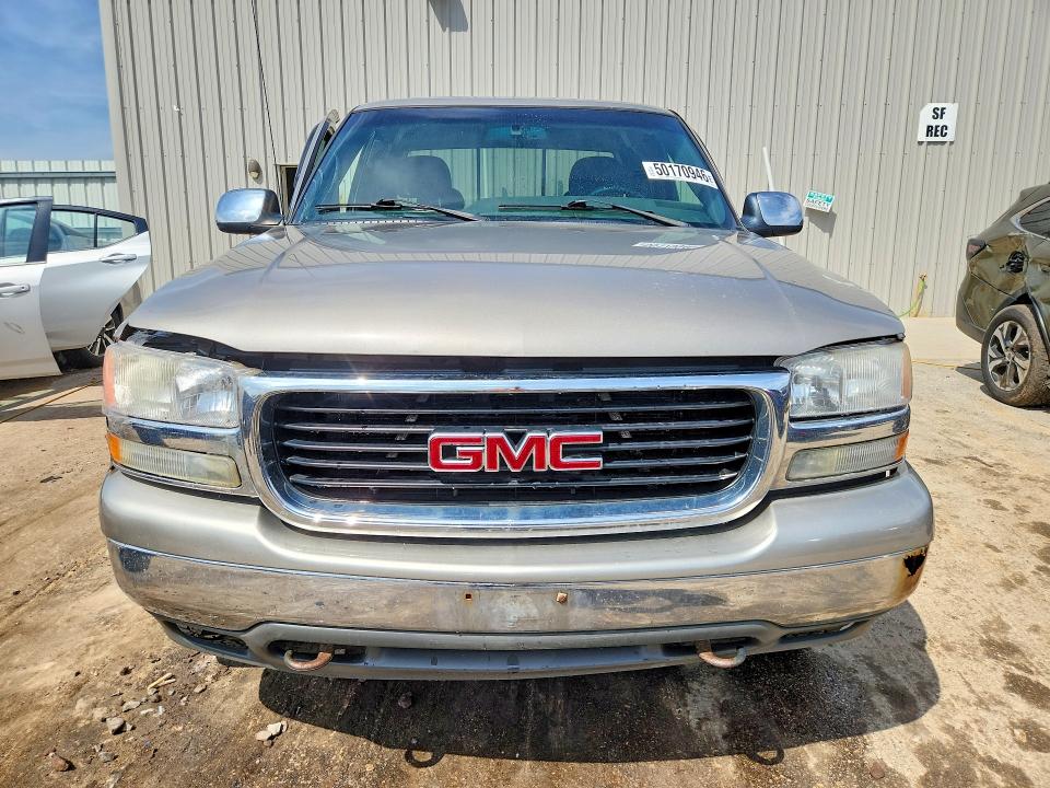 Продажа на аукционе авто 2002 Gmc New Sierra, vin: 2GTEK19TX21297238, номер лота: 50170946