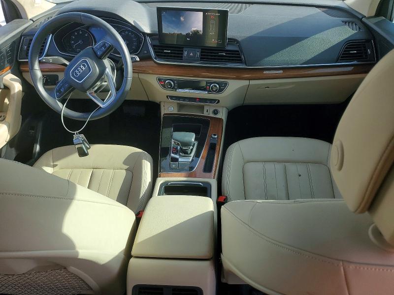 47017146 :رقم المزاد ، WA1AAAFY8M2033983 vin ، 2021 Audi Q5 مزاد بيع