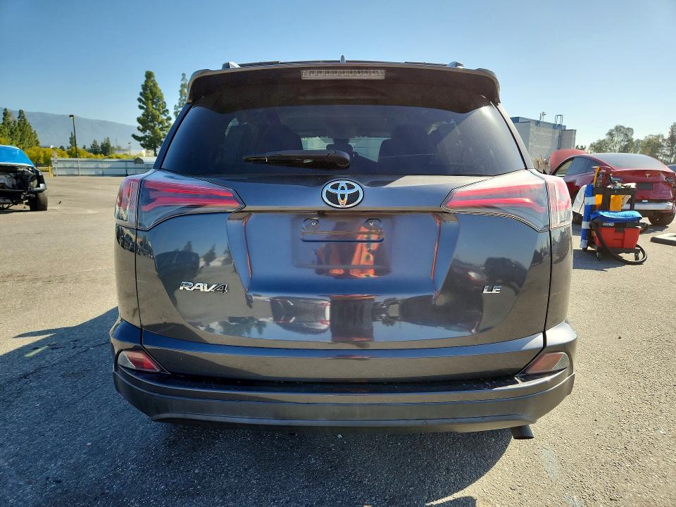 Auction sale of the 2017 Toyota Rav4, vin: JTMZFREV2HJ108169, lot number: 51664796