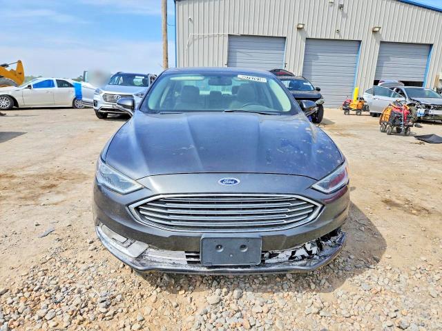 50797016 :رقم المزاد ، 3FA6P0H90HR197861 vin ، 2017 Ford Fusion مزاد بيع