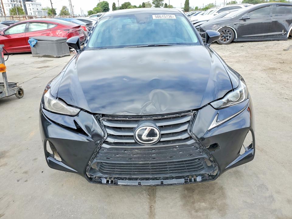 2018 Lexus Is მანქანა იყიდება აუქციონზე, vin: JTHBA1D26J5068071, აუქციონის ნომერი: 50615736