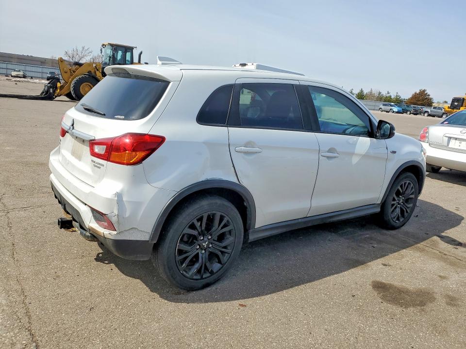 Продаж на аукціоні авто 2018 Mitsubishi Outlander Sport, vin: JA4AR3AU7JU012602, номер лоту: 48797596