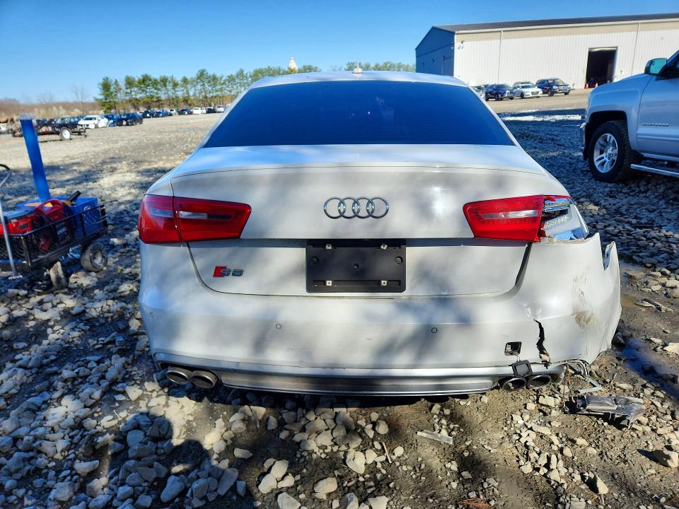 Продаж на аукціоні авто 2013 Audi S6, vin: WAUJ2AFC7DN111415, номер лоту: 48511946