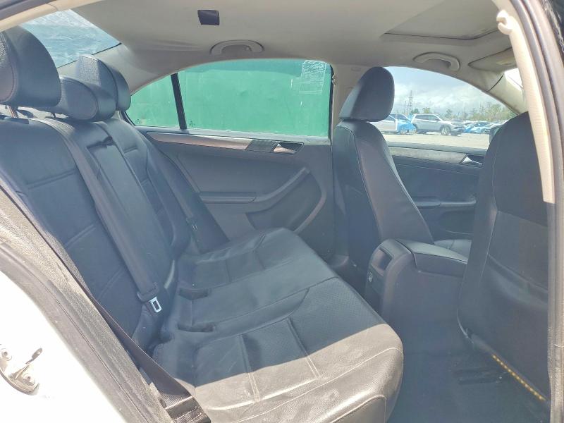 Auction sale of the 2015 Volkswagen Jetta, vin: 3VWLA7AJ2FM306209, lot number: 51332206
