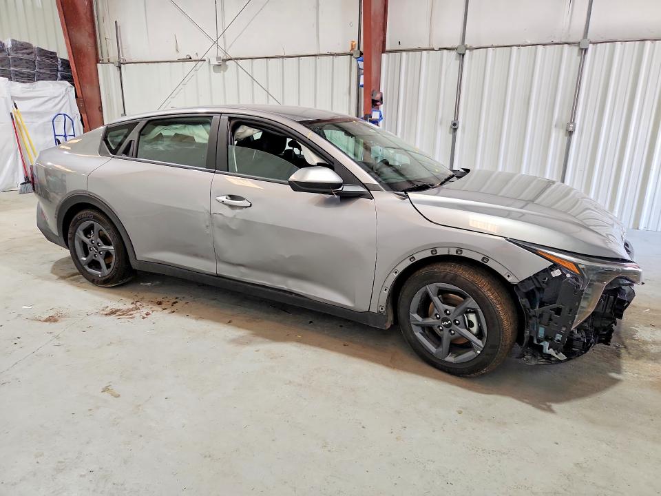 Продаж на аукціоні авто 2026 Kia K4, vin: 3KPFT4DE4TE270049, номер лоту: 50652066