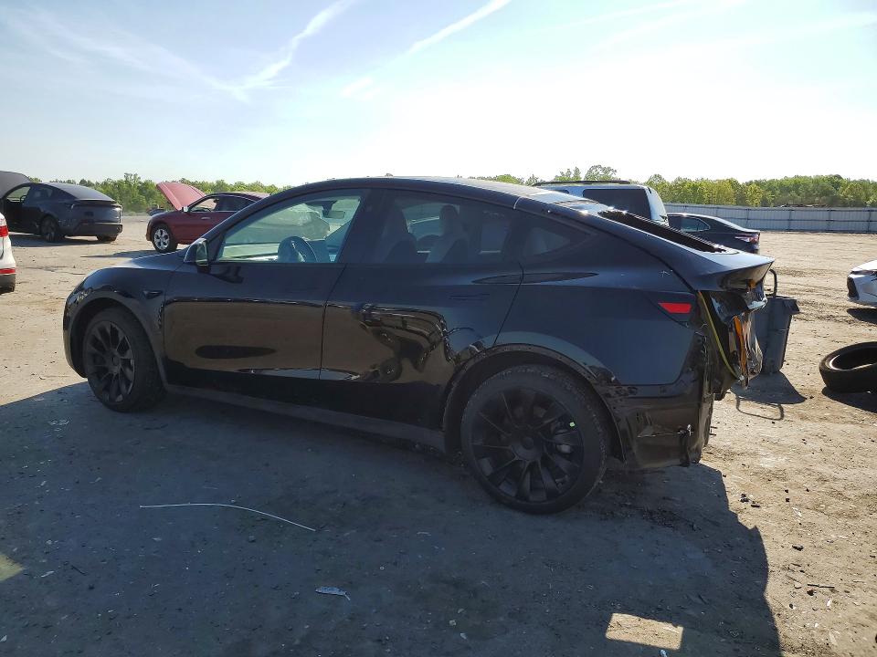 50496216 :رقم المزاد ، 7SAYGDEE8PF802921 vin ، 2023 Tesla Model Y مزاد بيع