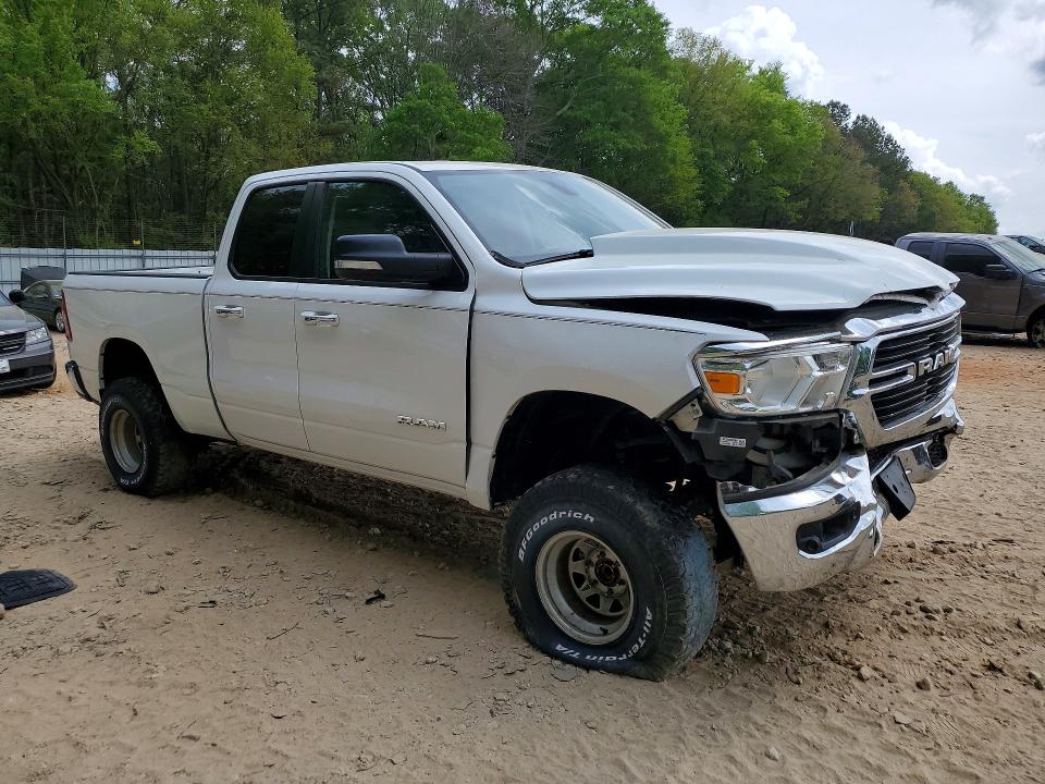 48587186 :رقم المزاد ، 1C6RREBT2LN300395 vin ، 2020 Ram 1500 مزاد بيع