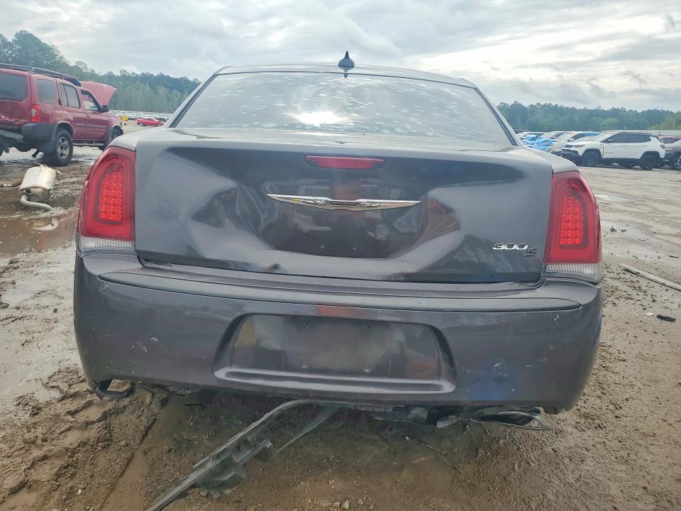 Auction sale of the 2015 Chrysler 300, vin: 2C3CCABG2FH908799, lot number: 51444666