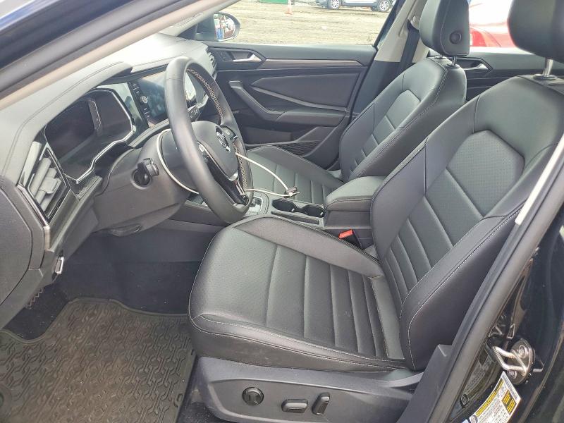 Продажа на аукционе авто 2021 Volkswagen Jetta, vin: 3VWE57BU4MM012331, номер лота: 51824316