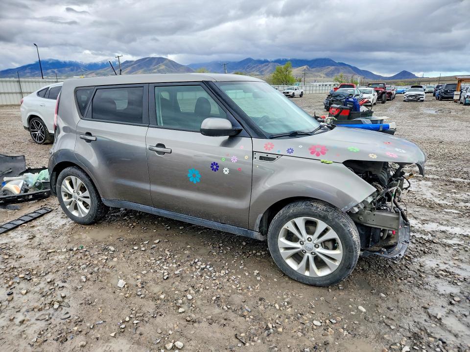 2015 Kia Soul მანქანა იყიდება აუქციონზე, vin: KNDJP3A52F7114500, აუქციონის ნომერი: 48299416