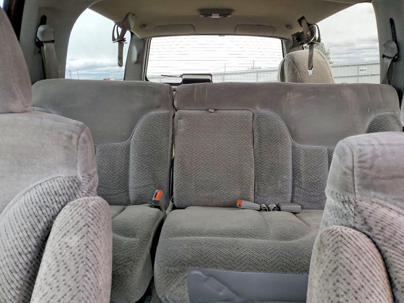 Продажа на аукционе авто 1999 Gmc Suburban, vin: 1GKFK16R9XJ786499, номер лота: 49921506