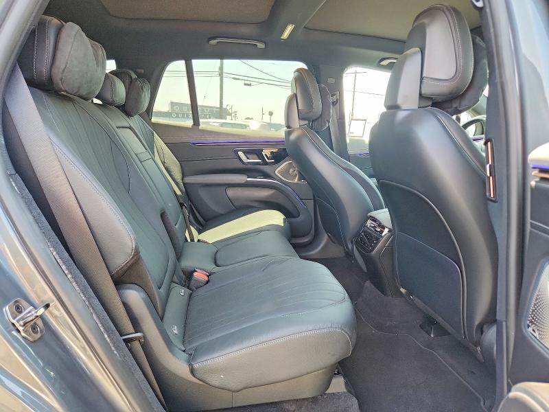 52011266 :رقم المزاد ، 4JGDM2EB7PA029877 vin ، 2023 Mercedes-benz Eqs Suv مزاد بيع