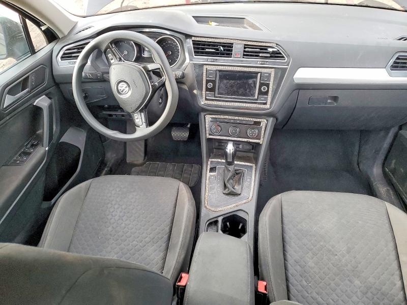 49612206 :رقم المزاد ، 3VV1B7AX7LM047466 vin ، 2020 Volkswagen Tiguan مزاد بيع