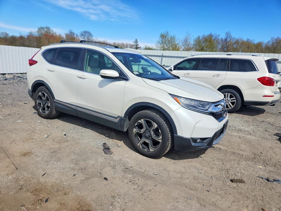 51189506 :رقم المزاد ، 2HKRW2H91JH662775 vin ، 2018 Honda Cr-v مزاد بيع