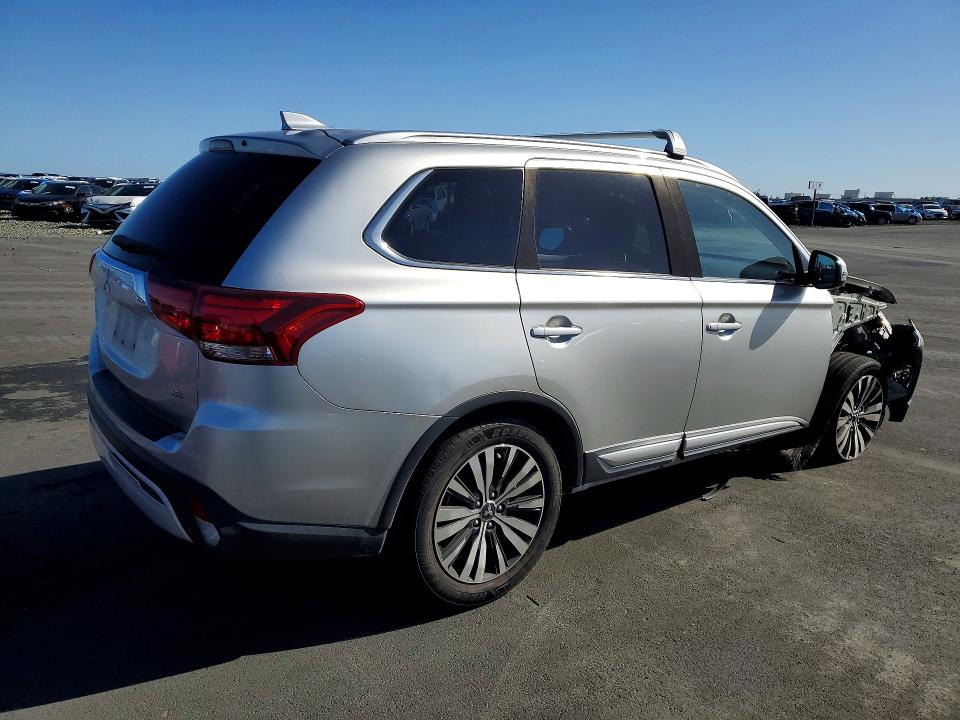 Продаж на аукціоні авто 2020 Mitsubishi Outlander, vin: JA4AZ3A36LZ035141, номер лоту: 48648346