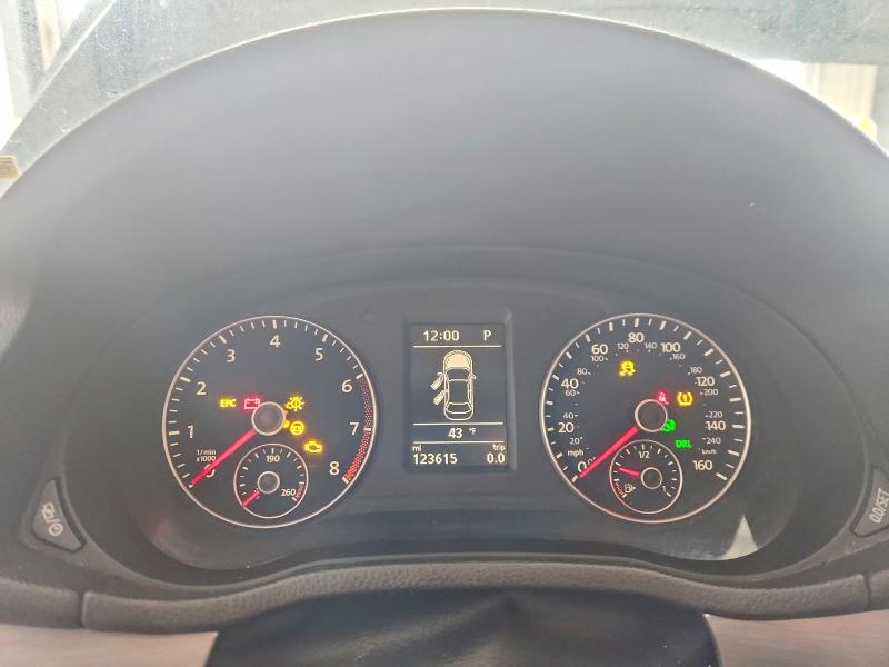2015 Volkswagen Passat მანქანა იყიდება აუქციონზე, vin: 1VWBT7A32FC004797, აუქციონის ნომერი: 48827726