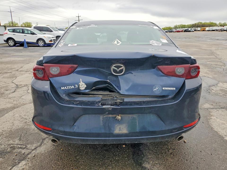 47633016 :رقم المزاد ، 3MZBPABL1MM252194 vin ، 2021 Mazda 3 مزاد بيع