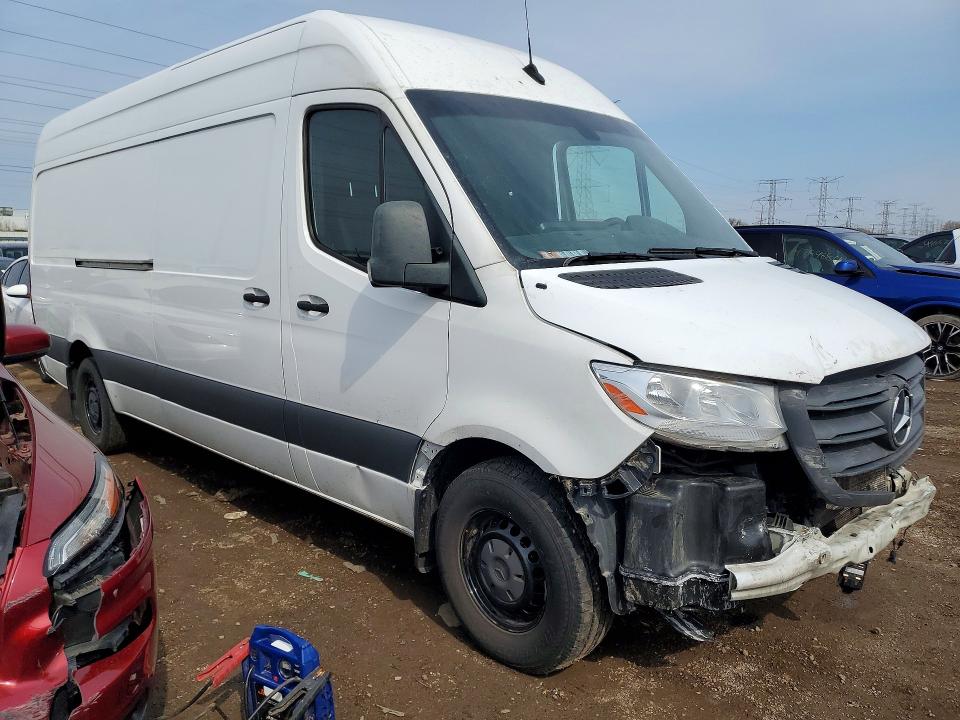 49085956 :رقم المزاد ، W1Y4NCHYXPT139054 vin ، 2023 Mercedes-benz Sprinter مزاد بيع