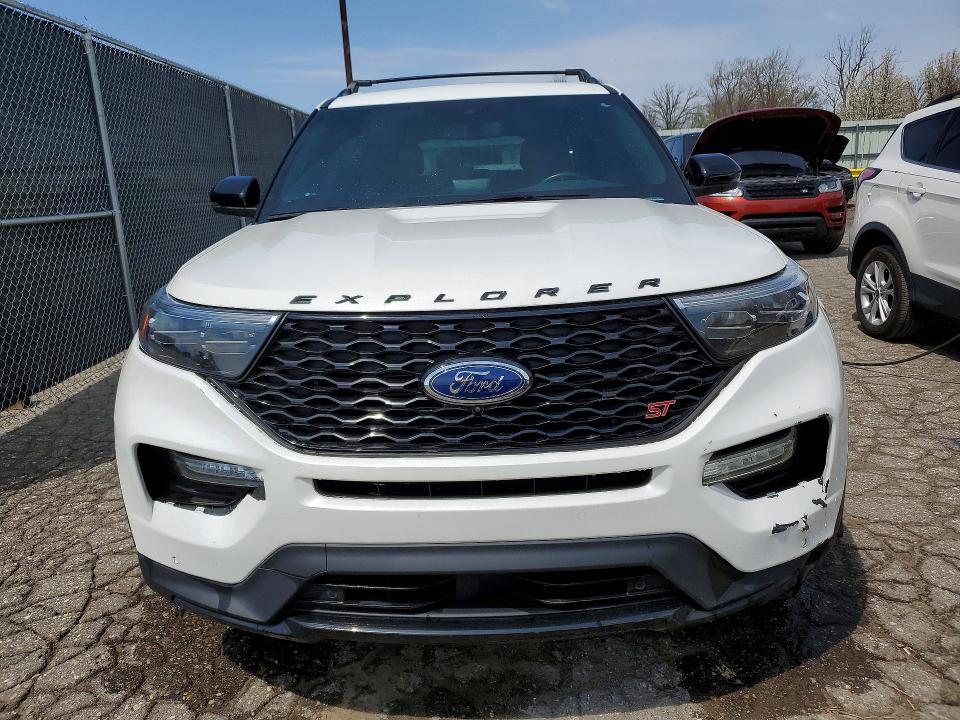 Продажа на аукционе авто 2022 Ford Explorer, vin: 1FM5K8GCXNGC38821, номер лота: 50645736