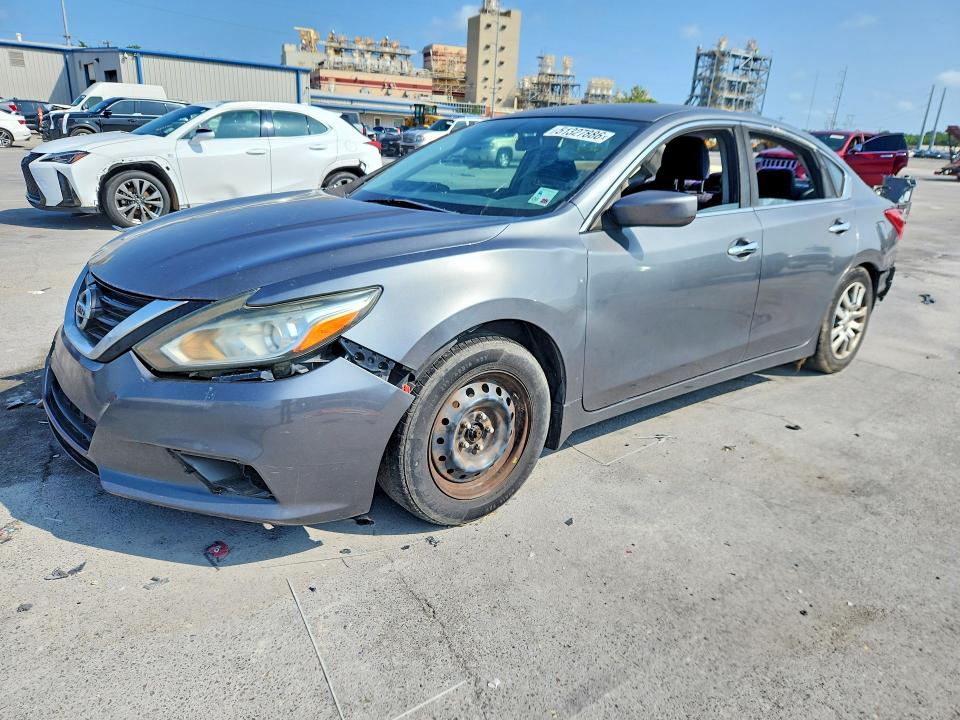 2017 Nissan Altima მანქანა იყიდება აუქციონზე, vin: 1N4AL3AP2HC241759, აუქციონის ნომერი: 51327886