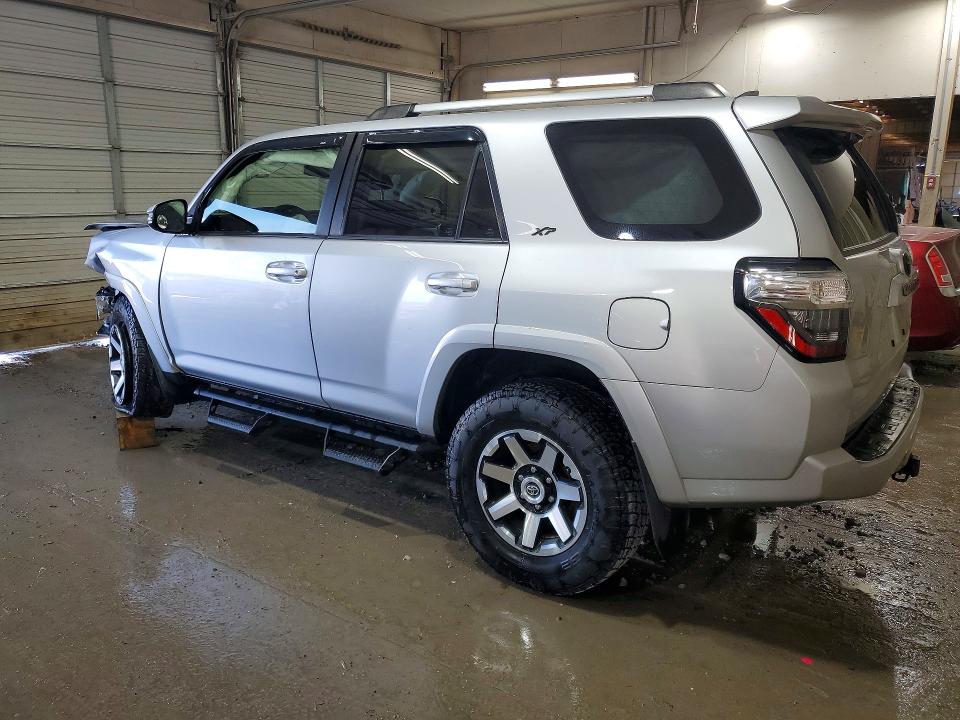 2019 Toyota 4runner მანქანა იყიდება აუქციონზე, vin: JTEBU5JR7K5671867, აუქციონის ნომერი: 49752716