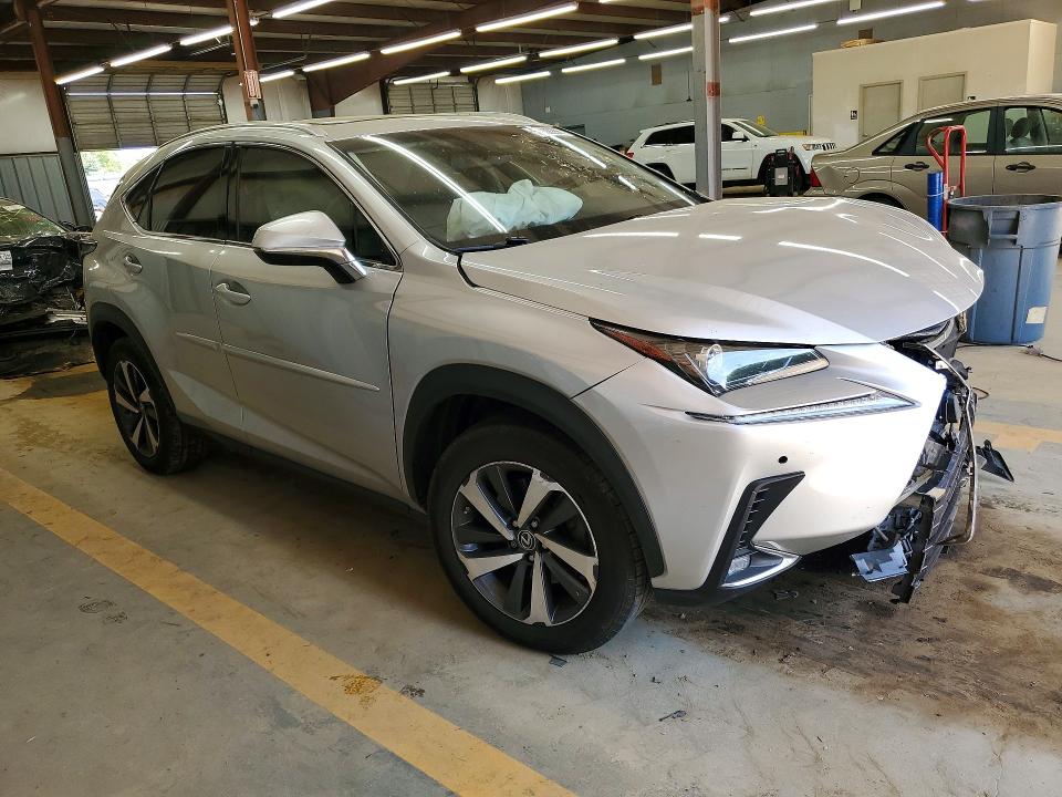 50102286 :رقم المزاد ، JTJBJRBZXK2114579 vin ، 2019 Lexus Nx مزاد بيع